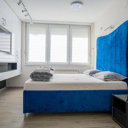 Apartman Nataly Ni Eksteriør bilde