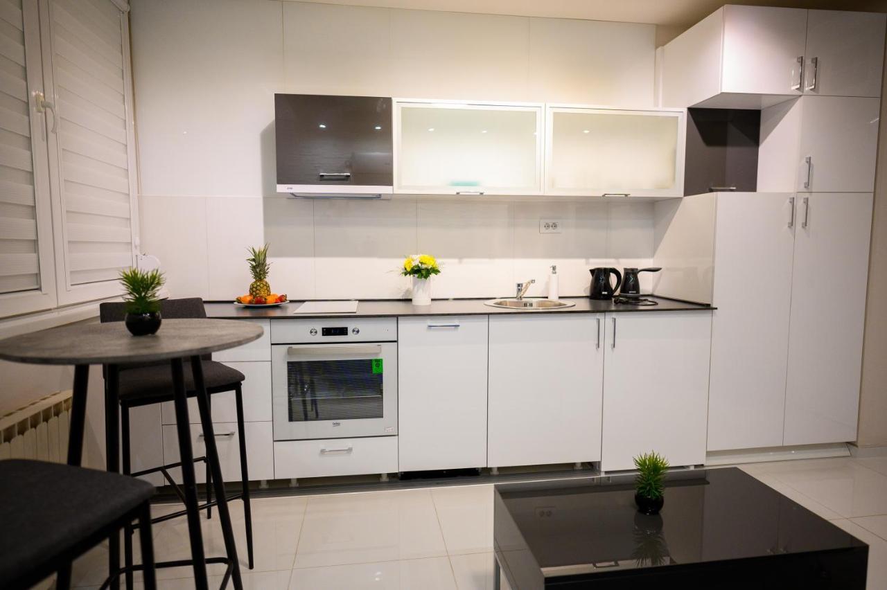 Apartman Nataly Ni Eksteriør bilde